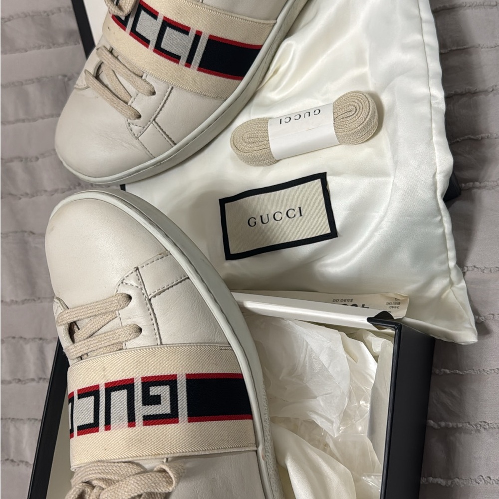 Gucci Cream Sneakers with Red & Navy Web Stripe